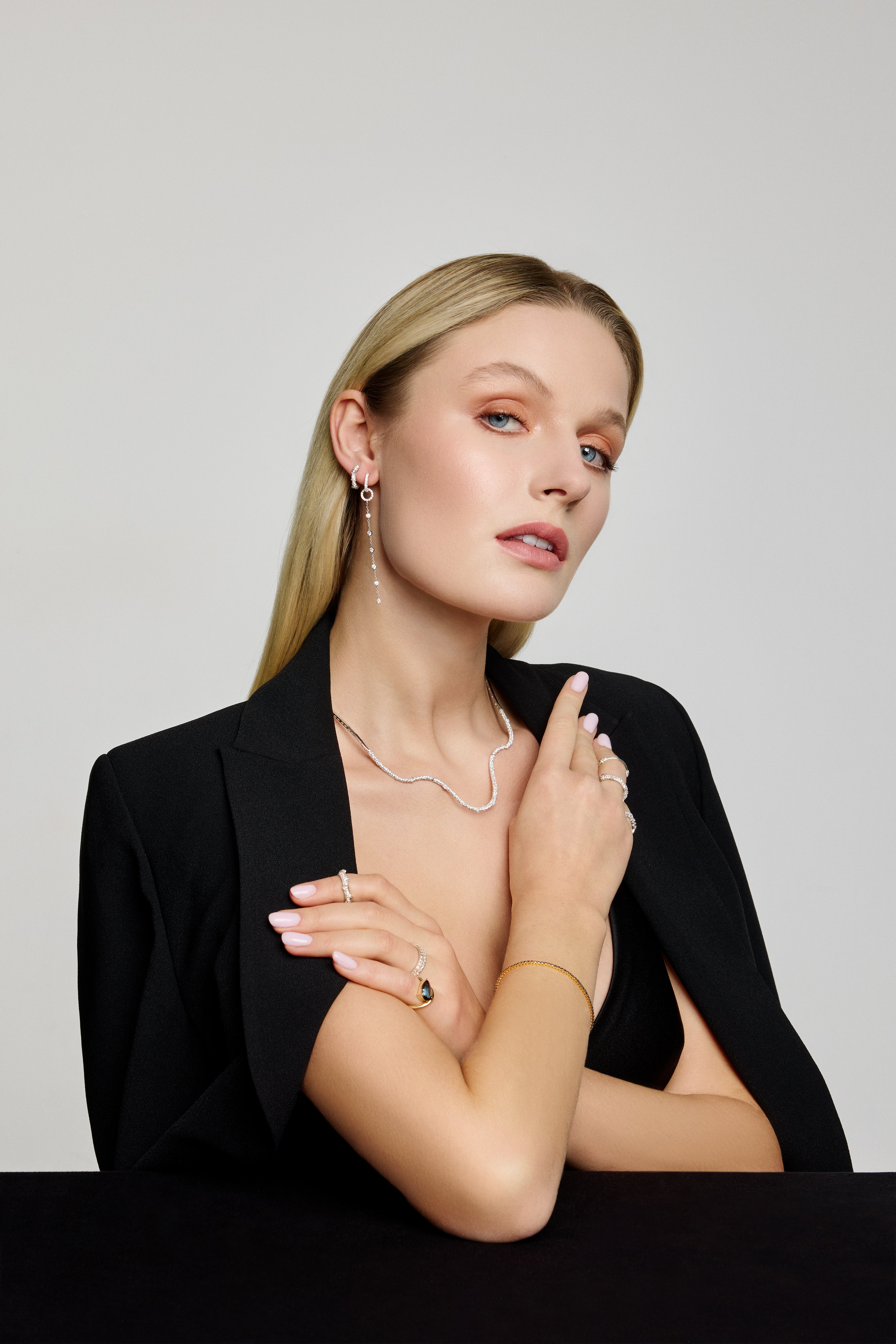 Cactus Diamond Choker Necklace