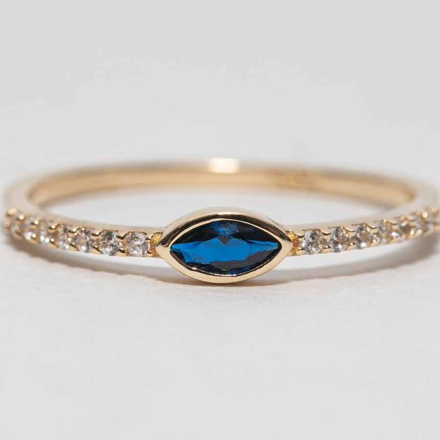 Sapphire Ring (14K Gold)